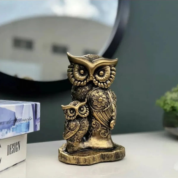 Escultura Coruja com Filhote em Gesso Dourado Envelhecido